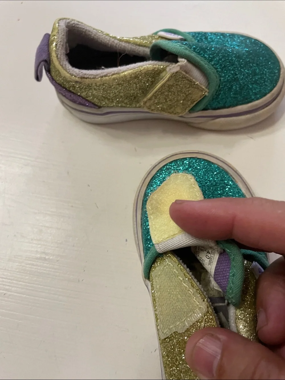Vans Glitter baby girl shoes size 4